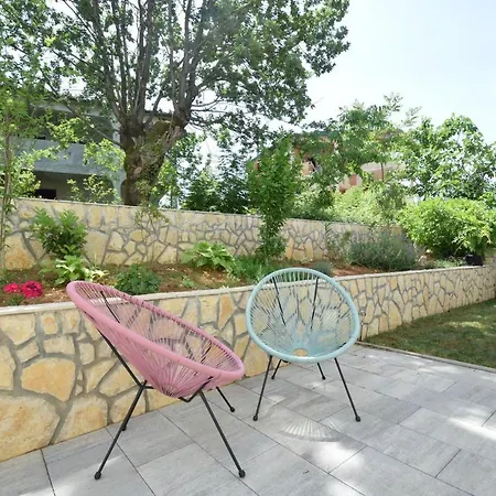 Apartament Rosemary Malinska