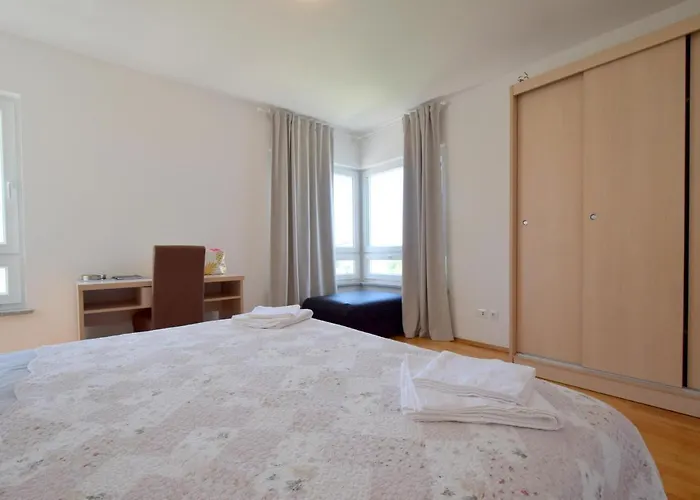 Rosemary Apartment Malinska